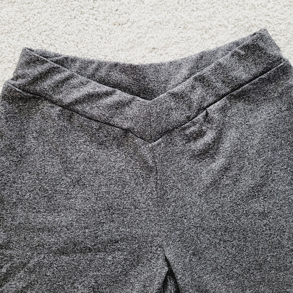 ✨SHEIN EZwear Solid Biker Shorts✨ - Picture 2 of 4